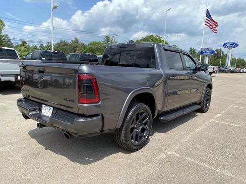 Used 2021 RAM 1500 Laramie AWD/4WD image 3
