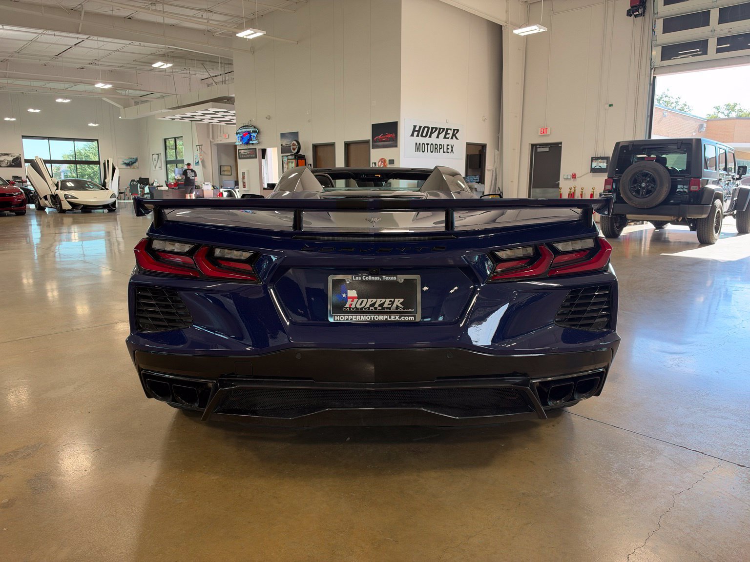 Used 2026 Chevrolet Corvette Stingray Premium Conv w/ Z51 Performance Package RWD image 11