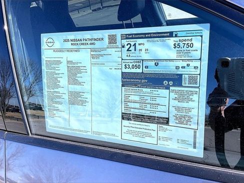 New 2025 Nissan Pathfinder Rock Creek image 12