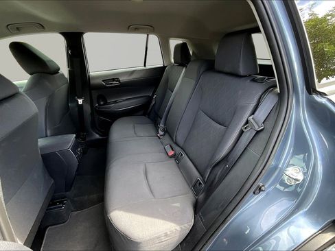 Used 2022 Toyota Corolla Cross LE FWD image 22