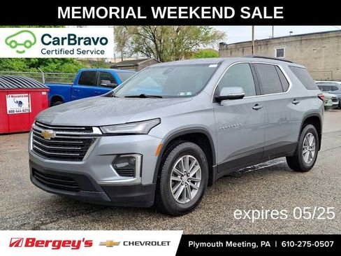 Certified 2023 Chevrolet Traverse LT w/ LPO, Floor Liner Package FWD image 1