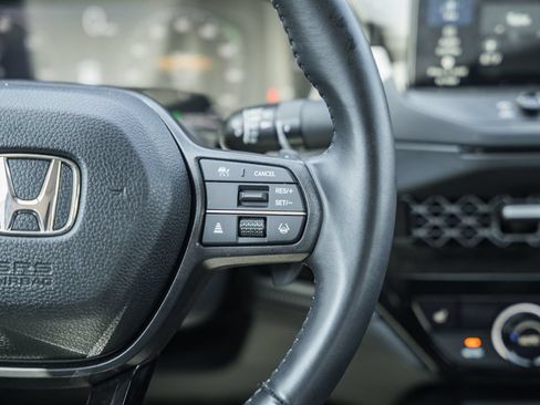 Used 2025 Honda Accord EX-L image 27
