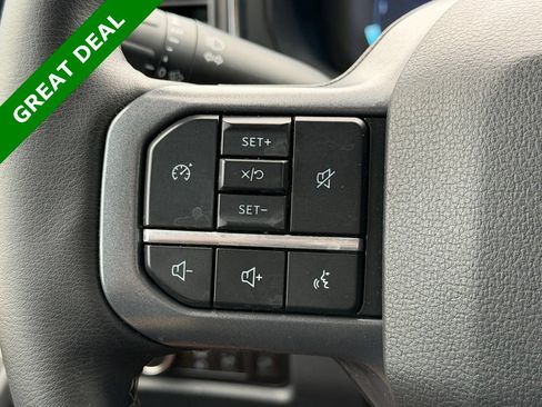 Used 2025 Ford F250 Lariat AWD/4WD image 20
