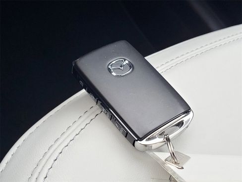 New 2025 MAZDA CX-5 AWD 2.5 S w/ Preferred Package image 31