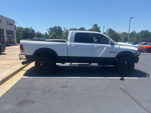 Used 2017 RAM 2500 Laramie AWD/4WD image 7