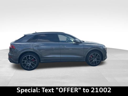Certified 2023 Audi Q8 Prestige image 3