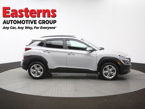Used 2022 Hyundai Kona SEL AWD/4WD image 44