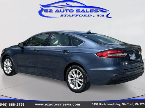 Used 2019 Ford Fusion SE FWD image 7