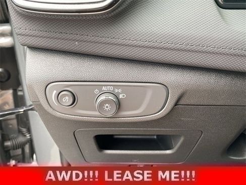 Used 2025 Chevrolet TrailBlazer LS w/ LS Convenience Package image 33