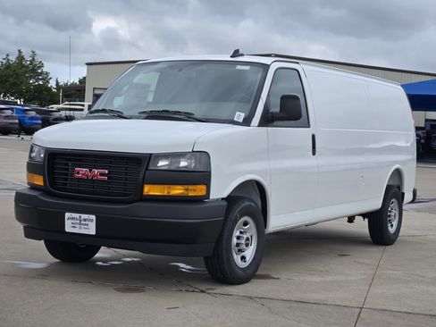 New 2025 GMC Savana 3500 Extended w/ Driver Convenience Package image 2