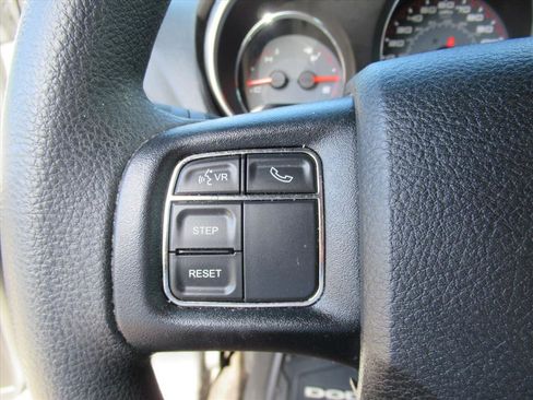 Used 2014 Dodge Avenger SE w/ Rallye Appearance Group image 20