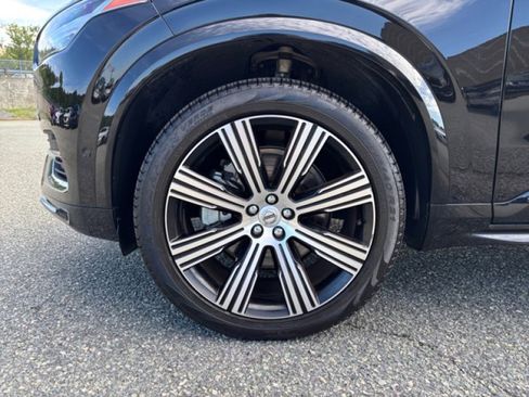 Used 2023 Volvo XC90 B6 Ultimate w/ Protection Package image 9