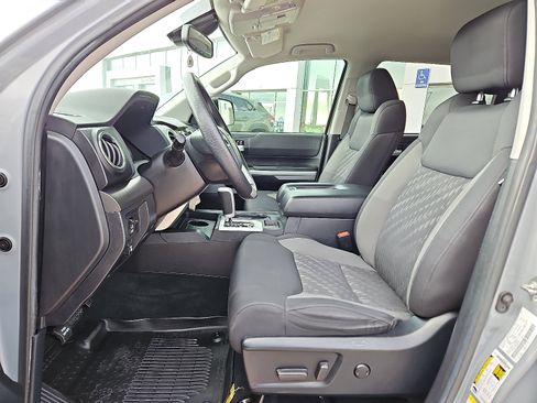 Used 2019 Toyota Tundra SR5 image 10