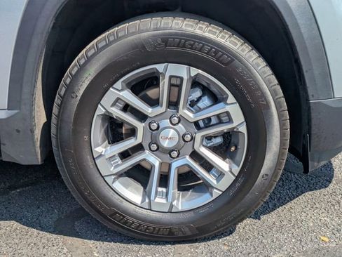 Used 2025 GMC Terrain Elevation AWD/4WD image 11