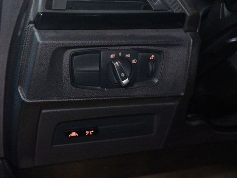 Used 2017 BMW M2 image 21