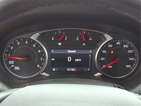 Used 2024 GMC Terrain SLT AWD/4WD image 14