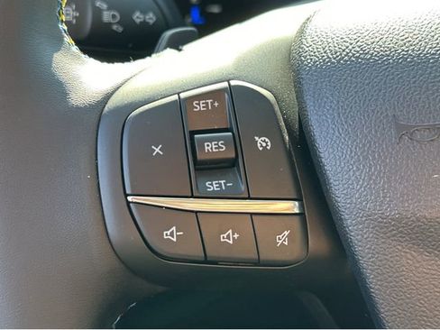 New 2026 Ford Maverick Lobo image 9