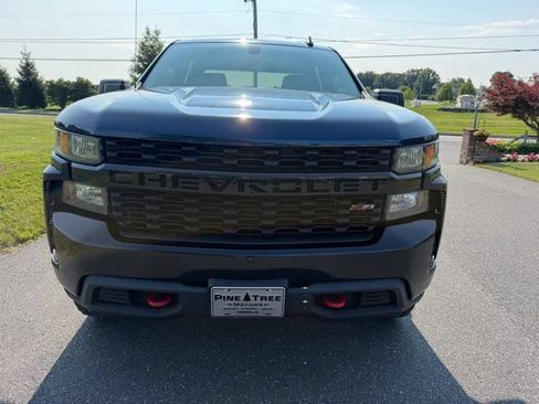 Used 2019 Chevrolet Silverado 1500 Custom Trail Boss w/ Custom Convenience Package AWD/4WD image 4
