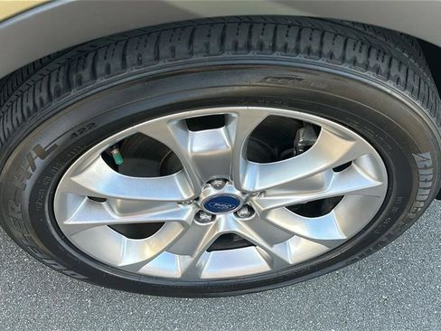 Used 2013 Ford Escape SEL w/ Class II Trailer Tow Pkg FWD image 21