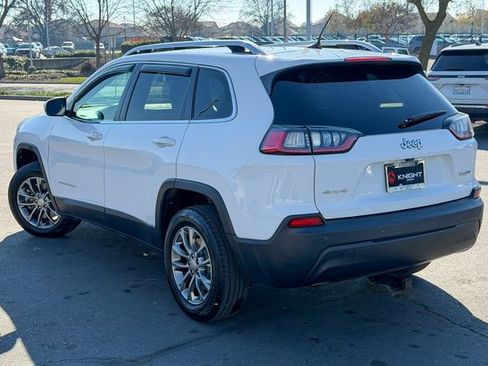 Used 2020 Jeep Cherokee Latitude Plus w/ Cold Weather Group image 10