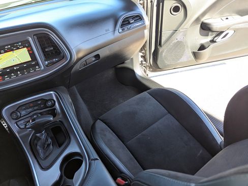 Used 2021 Dodge Challenger R/T Scat Pack image 18