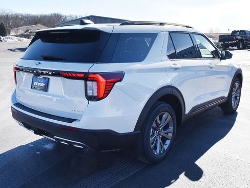 New 2026 Ford Explorer Active w/ Active Comfort Package AWD/4WD image 15
