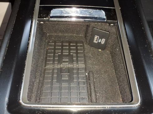 Certified 2023 Lincoln Corsair Reserve w/ Equipment Group 201A image 18