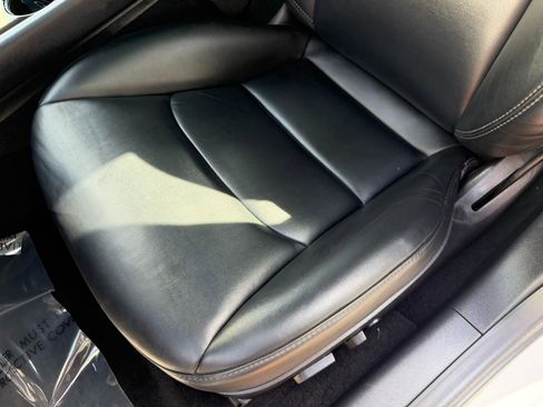 Used 2019 Tesla Model 3 Mid Range RWD image 21
