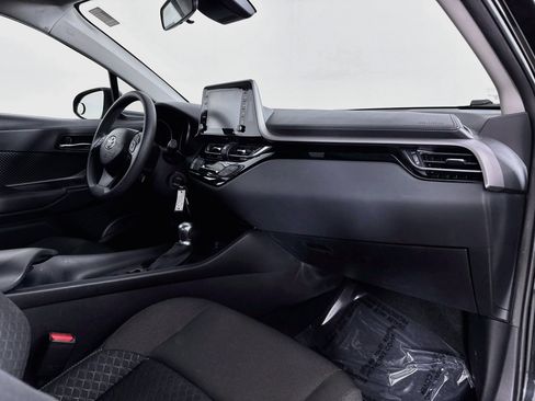 Certified 2021 Toyota C-HR LE FWD image 27