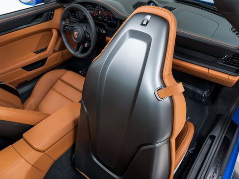 Used 2026 Porsche 911 Targa 4 GTS image 30