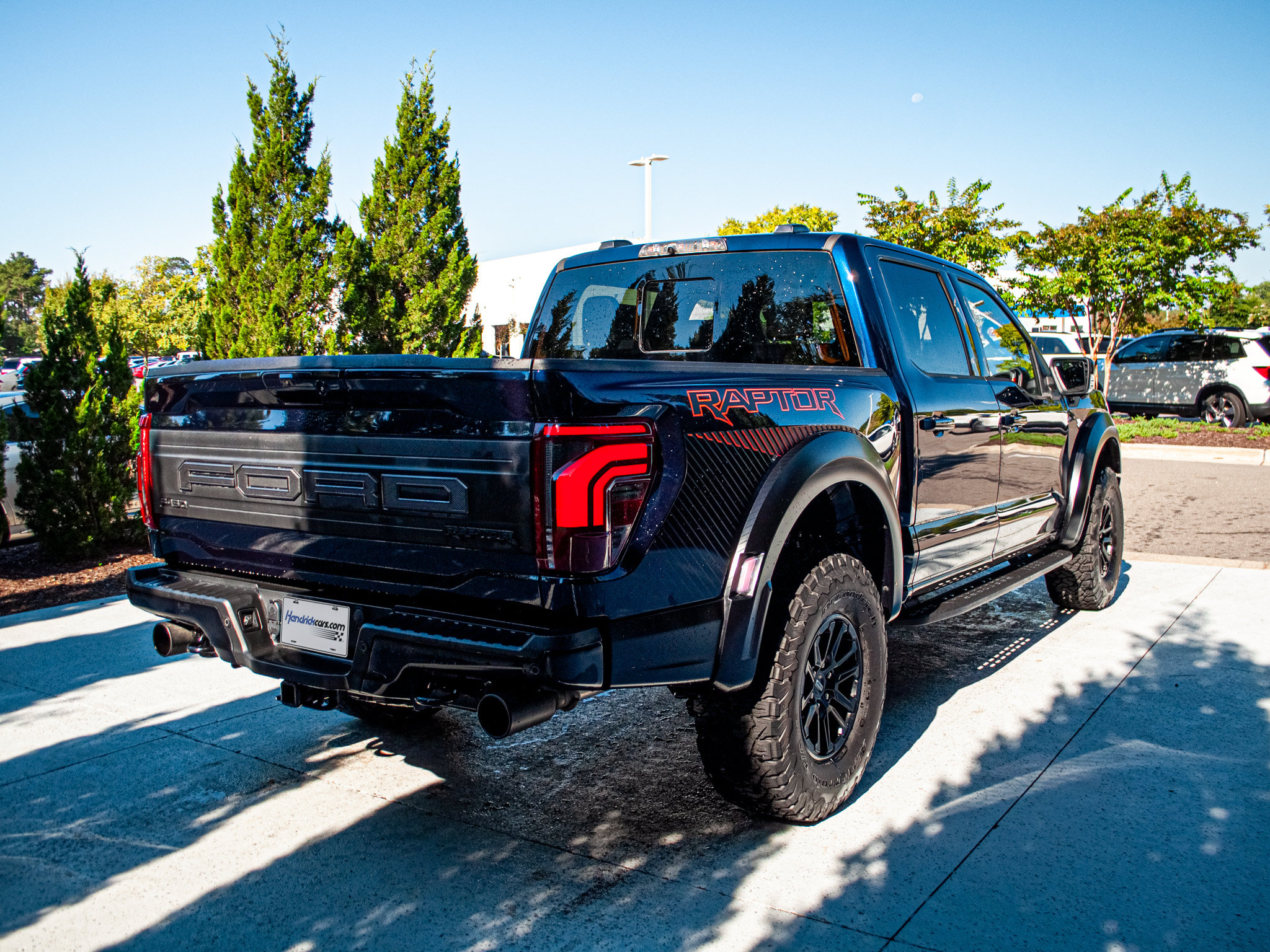 Used 2025 Ford F150 Raptor AWD/4WD image 10
