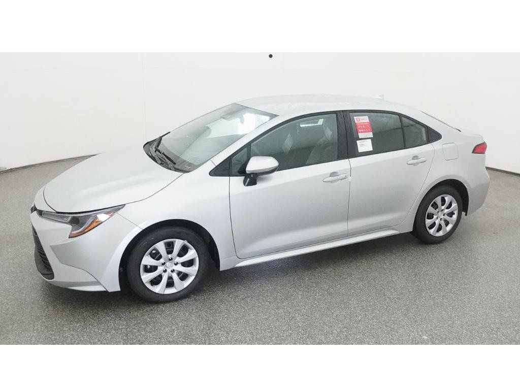 New 2026 Toyota Corolla LE FWD image 2
