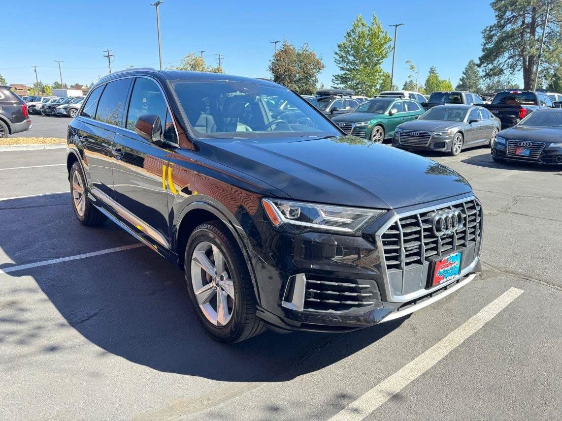 Used 2020 Audi Q7 3.0T Premium w/ Convenience Package AWD/4WD image 7
