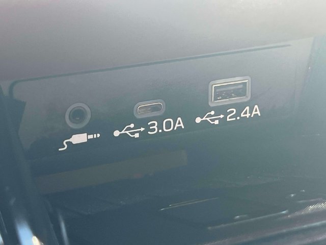Used 2023 Subaru Outback Touring XT AWD/4WD image 32