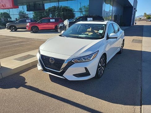 Used 2023 Nissan Sentra SV w/ SV Premium Package FWD image 3