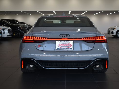 New 2026 Audi RS 7 Performance image 9