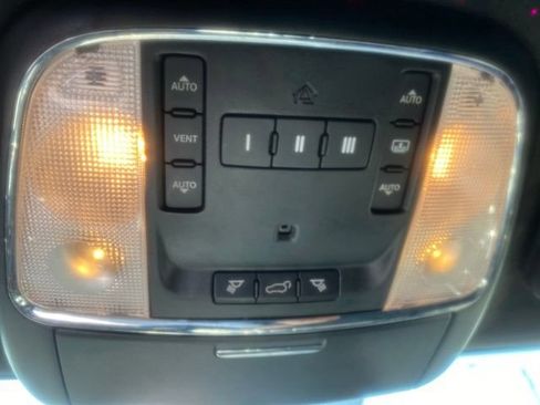 Used 2015 Jeep Grand Cherokee SRT AWD/4WD image 14