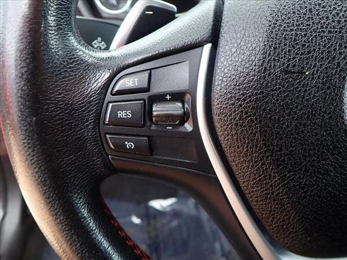 Used 2017 BMW 330i xDrive Sedan image 13