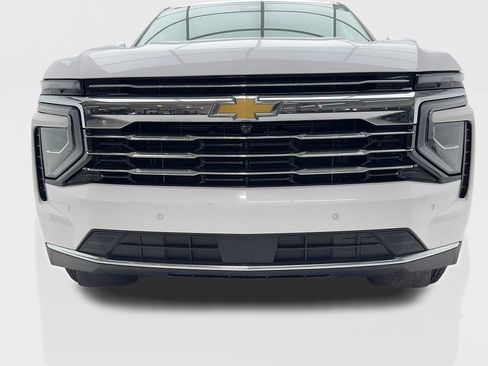 Used 2025 Chevrolet Tahoe LT image 4