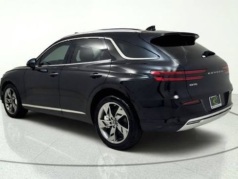 Used 2025 Genesis Electrified GV70 w/ Prestige Package AWD/4WD image 9