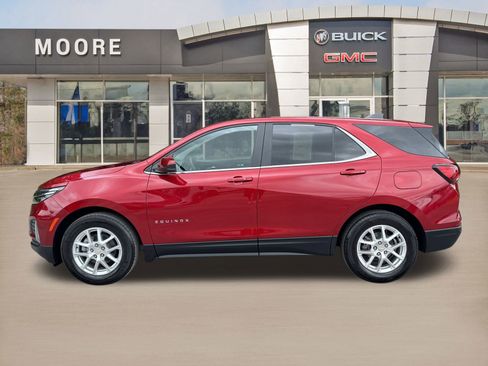 Used 2023 Chevrolet Equinox LT image 9