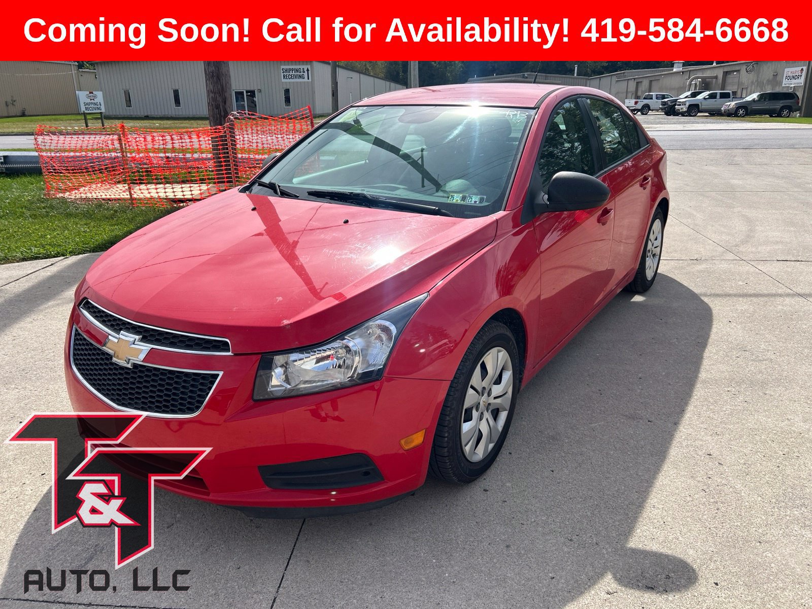 Used 2014 Chevrolet Cruze LS FWD image 2