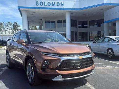 Used 2024 Chevrolet Blazer LT w/ Convenience Package image 1