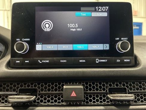 Certified 2024 Honda HR-V Sport image 31
