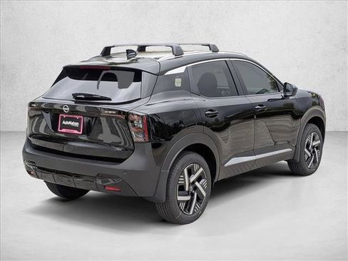 New 2026 Nissan Kicks SV w/ Cold Weather Package FWD image 2