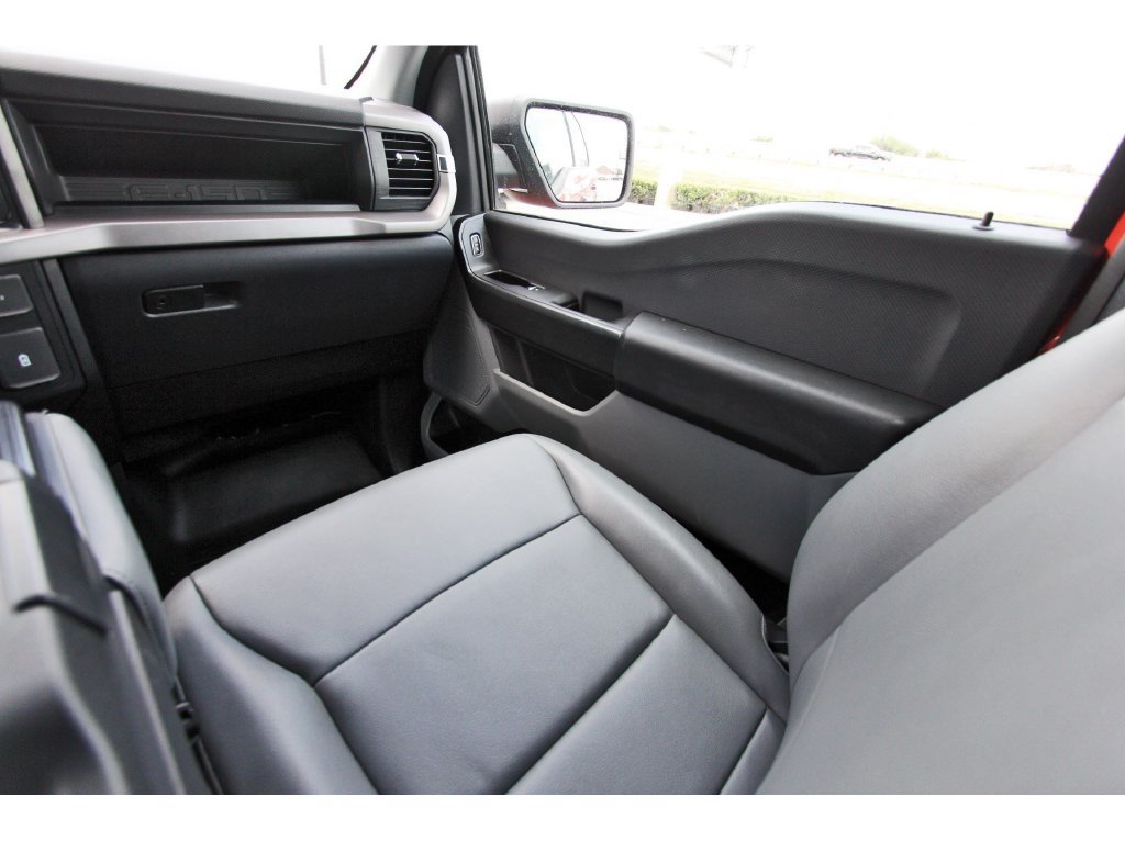 Used 2024 Ford F150 XL w/ Equipment Group 103A High RWD image 11