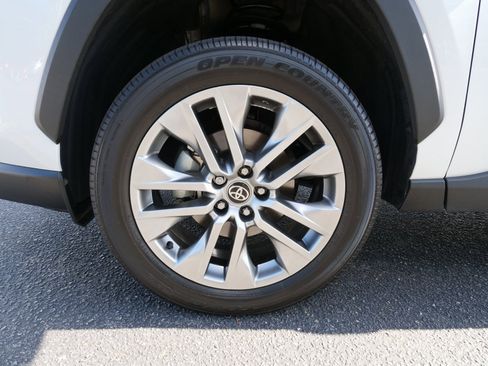 Used 2023 Toyota RAV4 Limited image 13