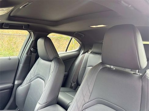 New 2025 Lexus UX 300h AWD image 33