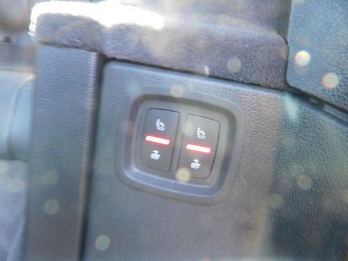 Used 2017 Audi Q7 3.0T Premium Plus image 28