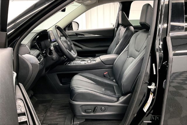 Used 2024 INFINITI QX60 Luxe AWD/4WD image 23